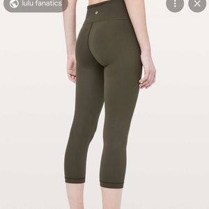 Cropped olive green lulu lemon leggings